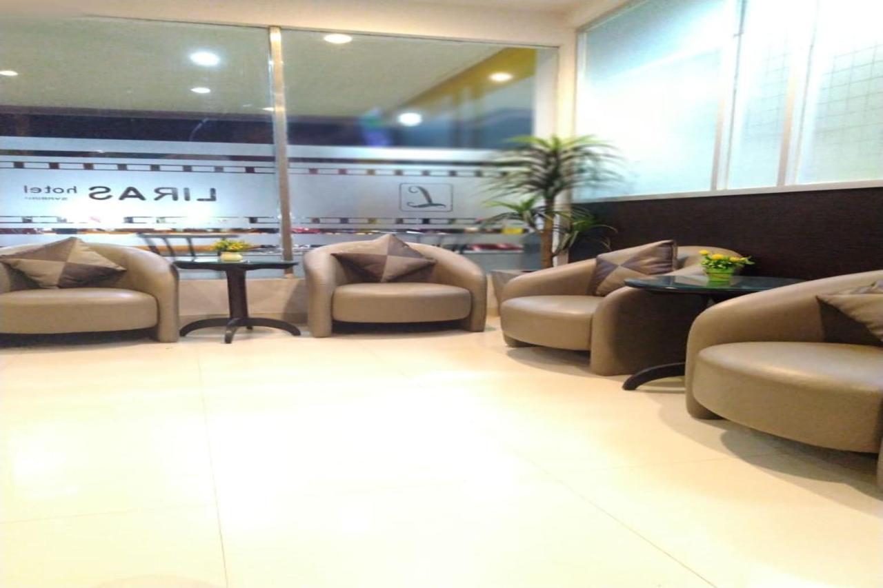Liras Hotel Syariah Pulupanda Zewnętrze zdjęcie